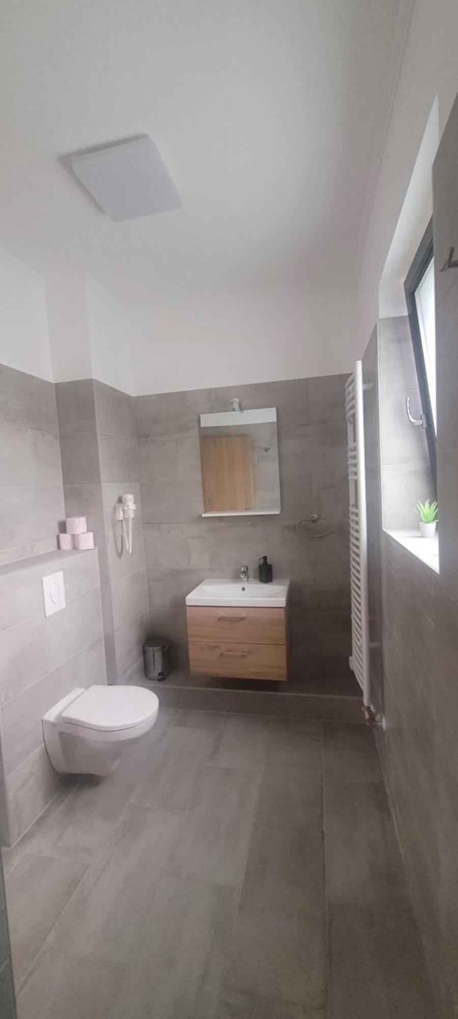 Csaladi Kikoeto Apartman غيولا المظهر الخارجي الصورة