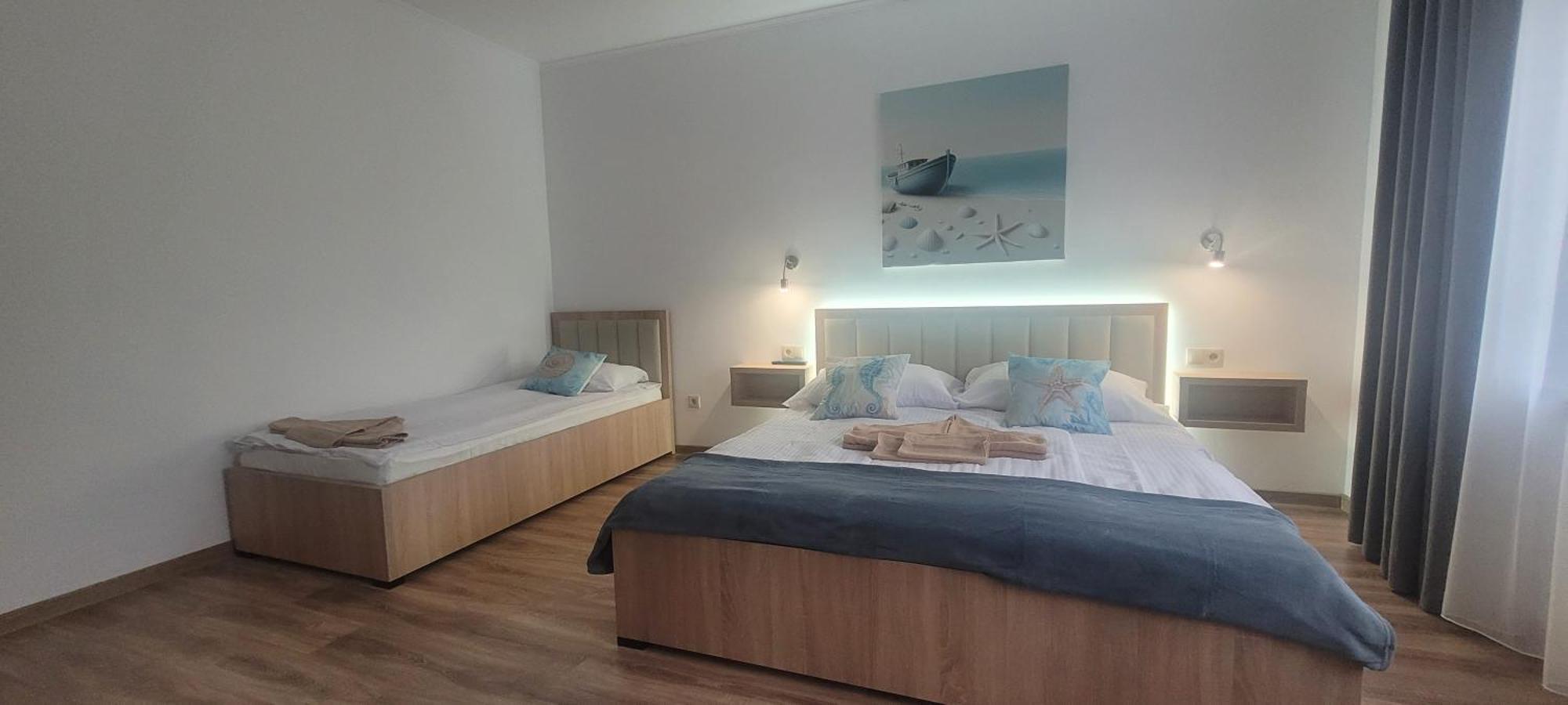 Csaladi Kikoeto Apartman غيولا المظهر الخارجي الصورة