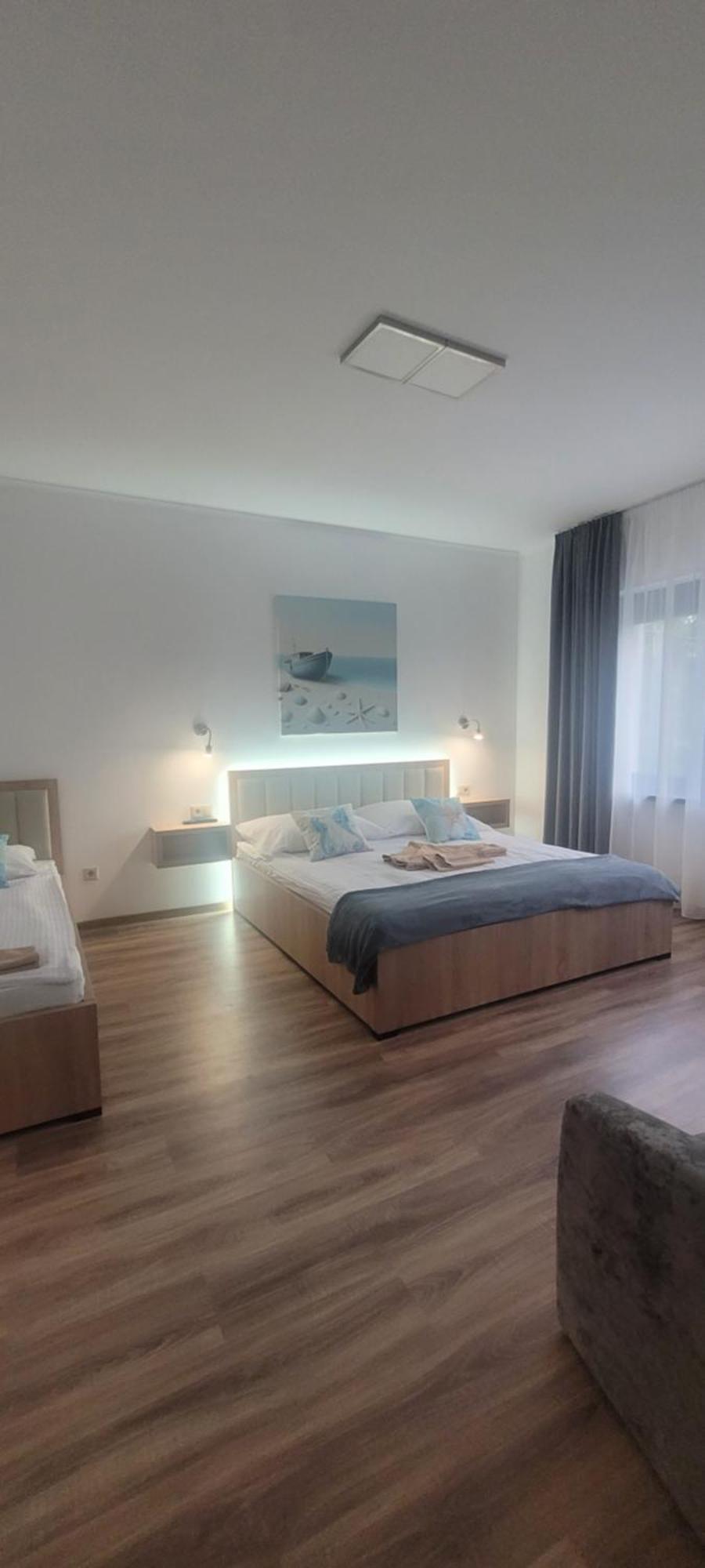 Csaladi Kikoeto Apartman غيولا المظهر الخارجي الصورة